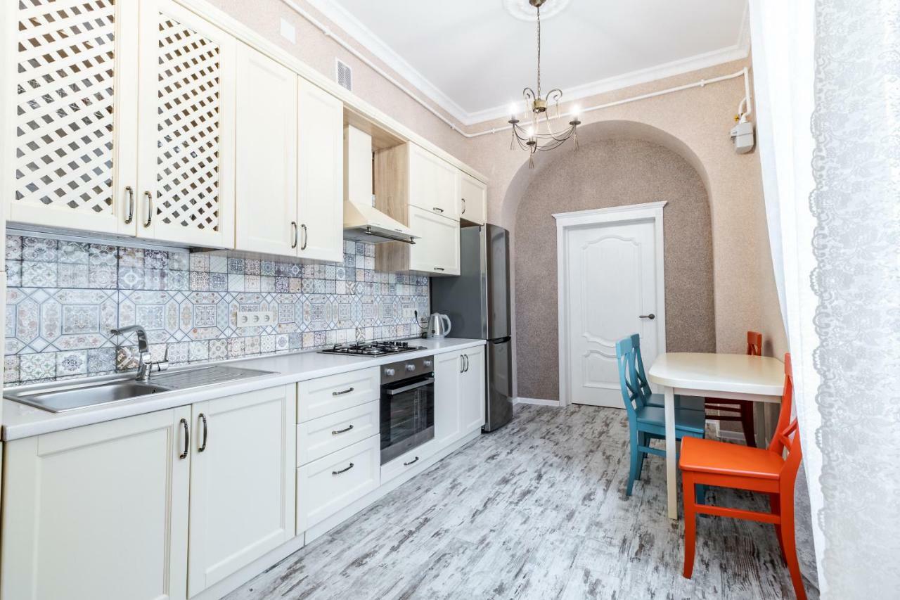 Relax Apartment Lviv Dış mekan fotoğraf