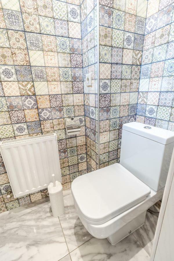 Relax Apartment Lviv Dış mekan fotoğraf